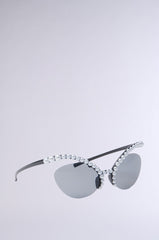DONT BUG SUNGLASSES