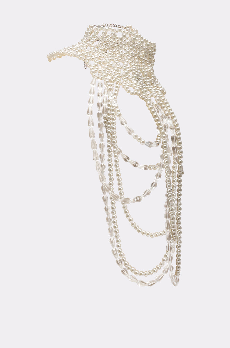 ELEGANCE IS ME STATEMENT NECKLACE