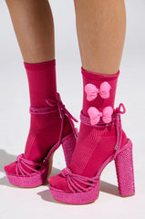 BOW DOWN SOCK