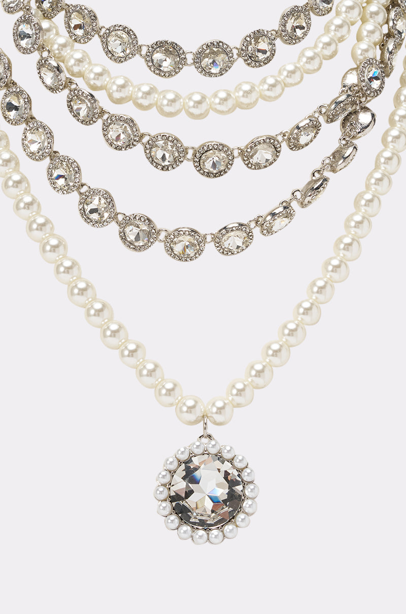 ARI NECKLACE