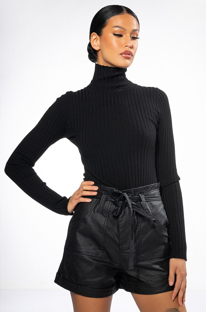 ALPHA HIGH RISE PLEATHER SHORTS