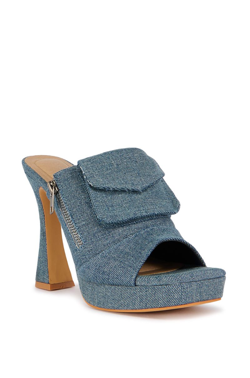AZALEA WANG AGATHA DENIM CHUNKY SANDAL