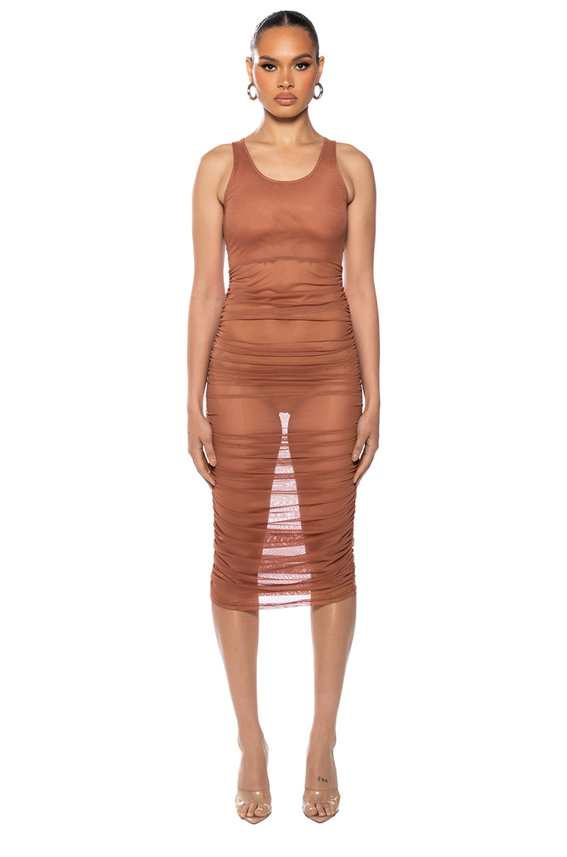 ECHO MESH RUCHED SLEEVELESS MIDI DRESS